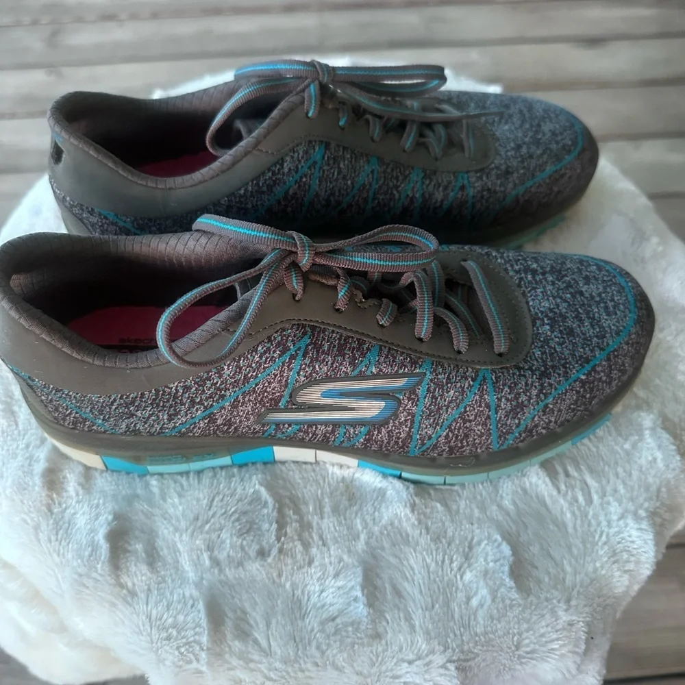 Skechers Gray & Teal Knit Lace-Up Sneakers